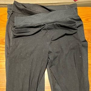 Seven M-L black leggings bundle